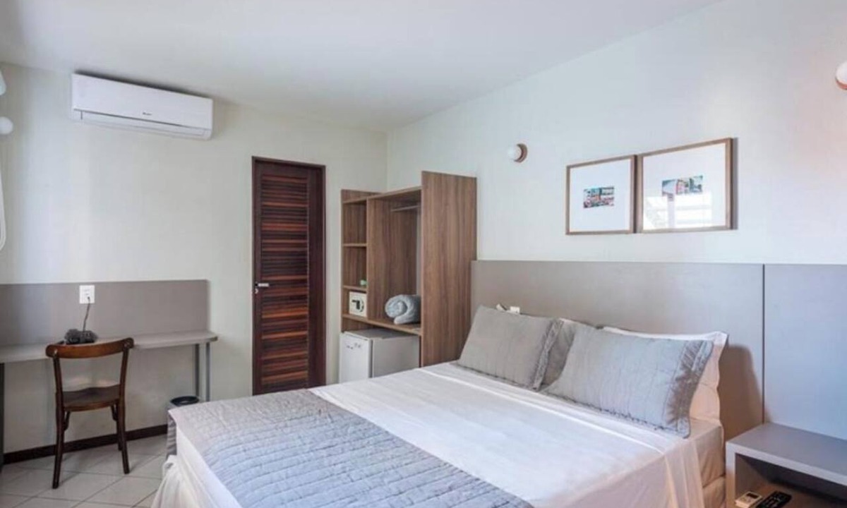 Vilas do Atlantico Hotel | Perfect for Travelers Seeking Beach Bliss |0.6 Miles to Vilas do Atlântico Beach