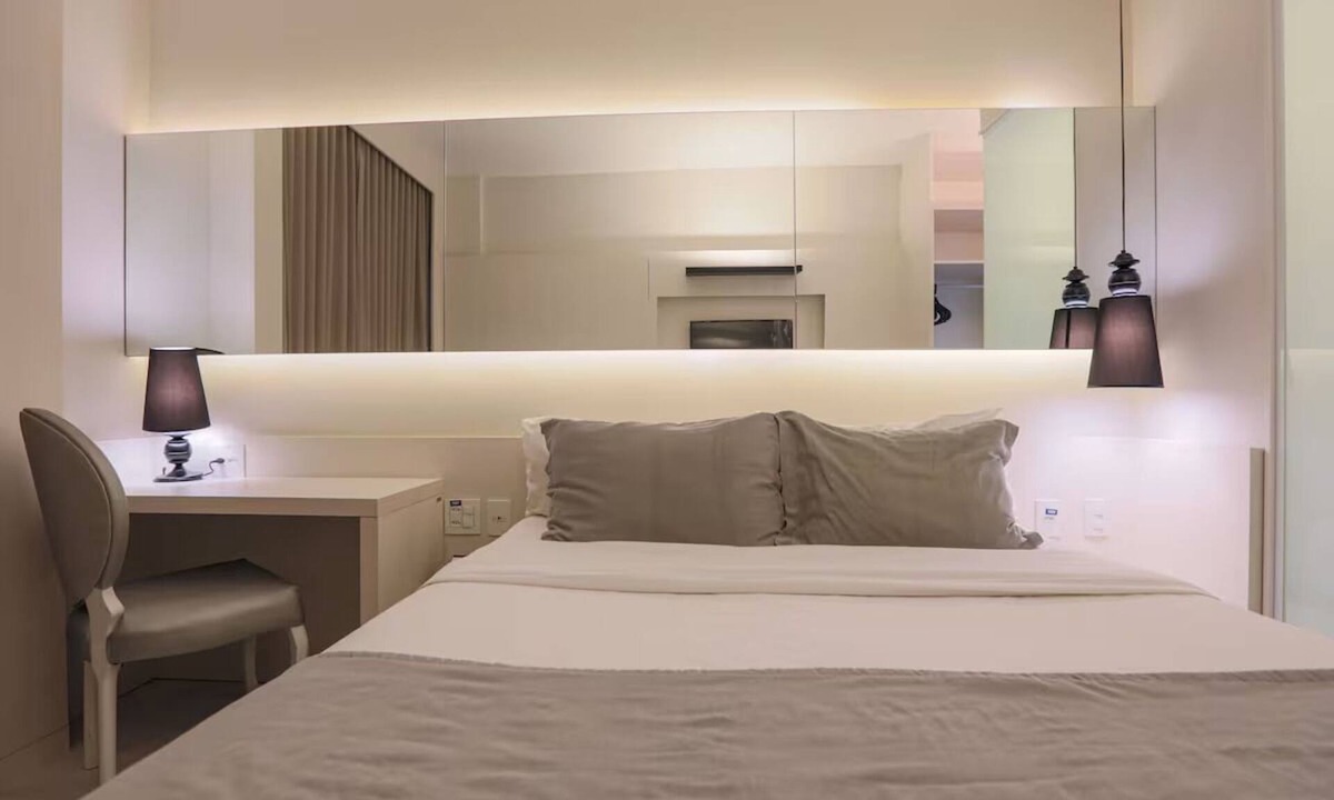 Copacabana Hotel | Pet-Friendly and Quiet Room with Comfortable Bed – Perfect for Relaxing Nights