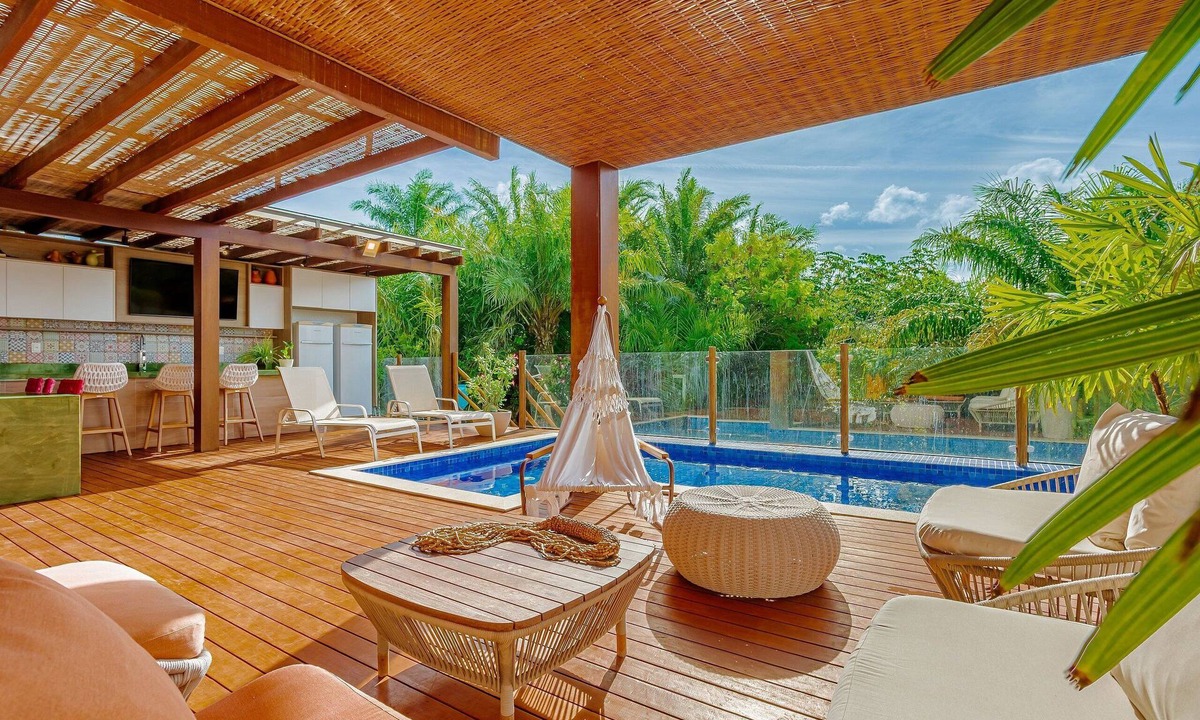 Itacimirim House | PF151 Beautiful 6/4 house with hot tub
