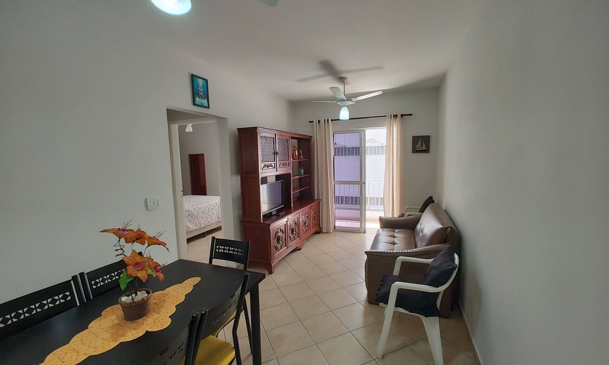 Barra Funda Apartment | Pitangueiras - cozy accommodation. - 60m from the beach - wi-fi - TV - beach service