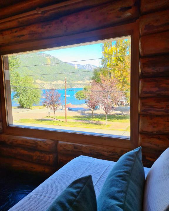 Lanin National Park Apartment | Puerto Lacar Lodge SMARG