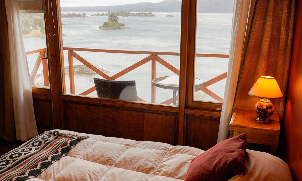 Villa Pehuenia Hotel | Puerto Malen - Club de Montaña