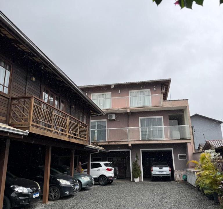 Costa e Silva House | Quarto 1R Joinville Costa e Silva próximo Centro