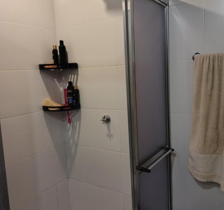 Sao Joao House | Quarto Florido