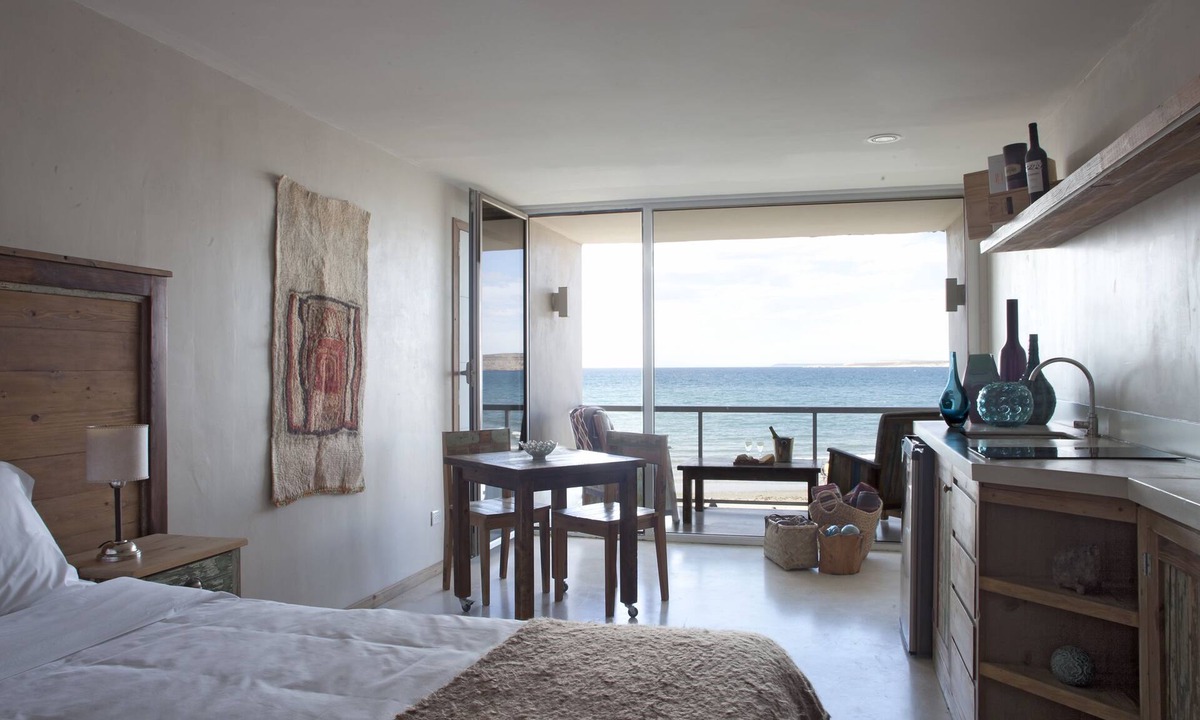 Puerto Piramides Hotel | RAYENTRAY OCEANO