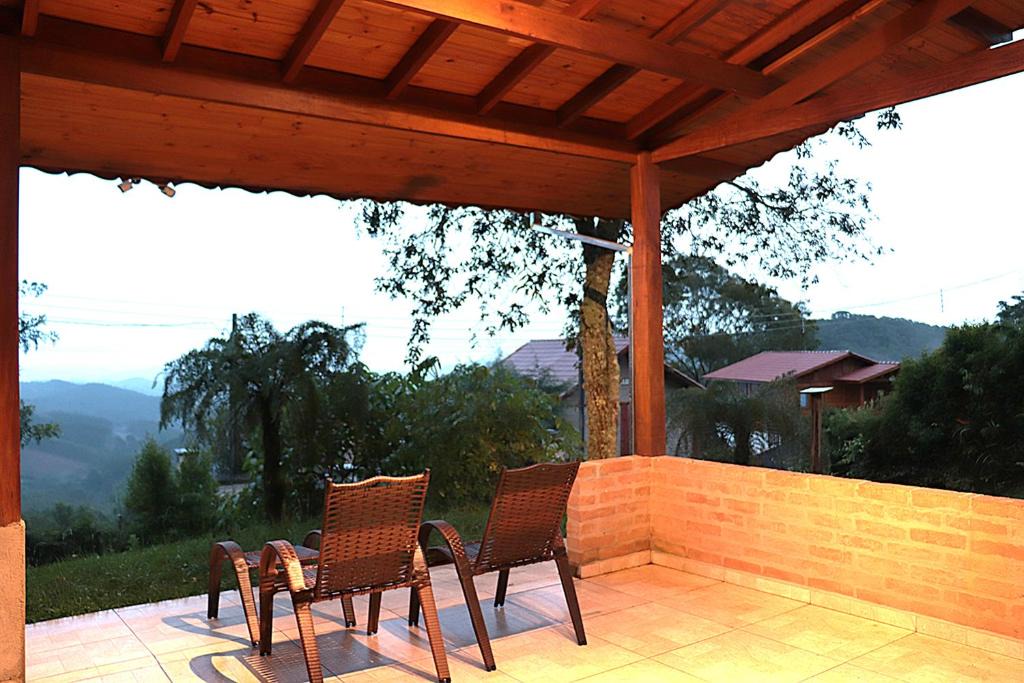Monte Verde House | Refúgio nas Montanhas em Monte Verde!