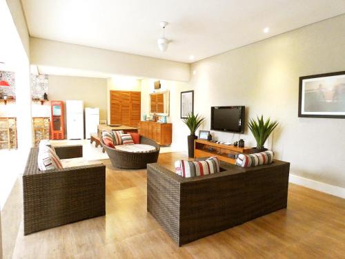 Sao Sebastiao House | Refúgio Perfeito - Conforto, Piscina e Praia!