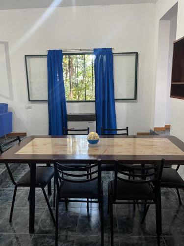 Agua de Oro Hostel | Refugio Blue Hill Hostel