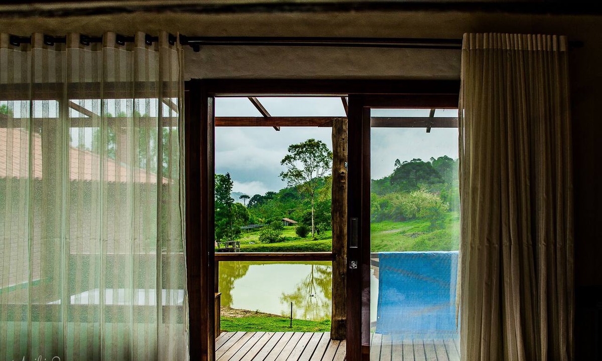 Passa Vinte Hotel | Refugio Caminho dos Ipês