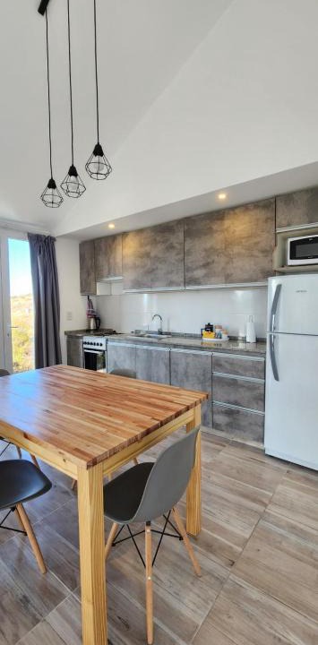 Picun Leufu Department House | Refugio Chocón Medio - Neuquén