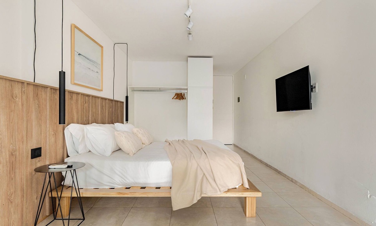 Nueva Cordoba Apartment | Relax with lots of plants at min Güemes and Patio Olmos