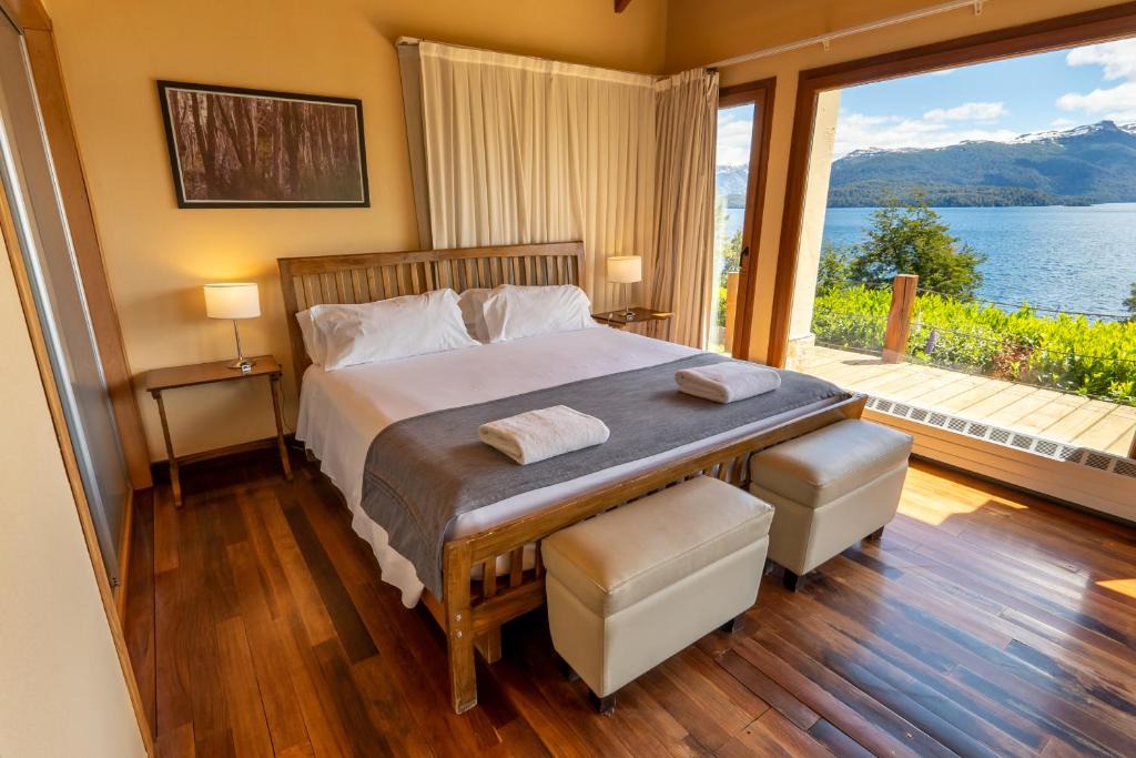 Angostura House | RentUp - Casa con vista panorámica al lago Nahuel Huapi & Jacuzzi Exterior