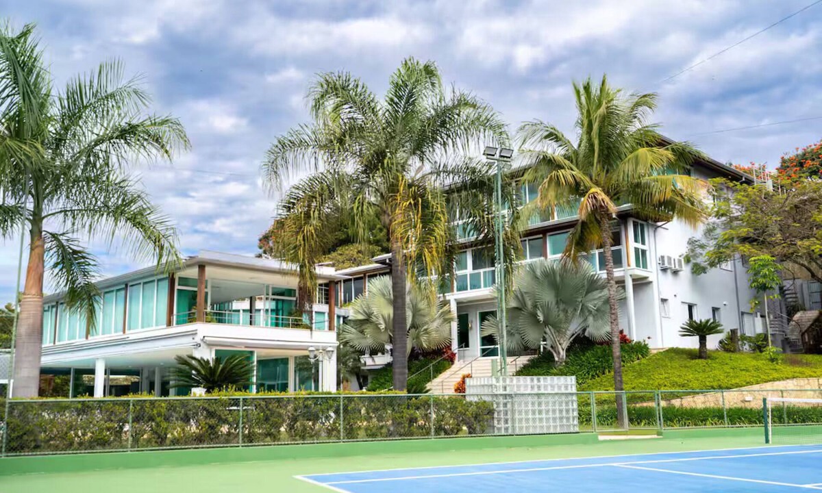 Piracaia Cottage | RESORT HOUSE ON THE DAM