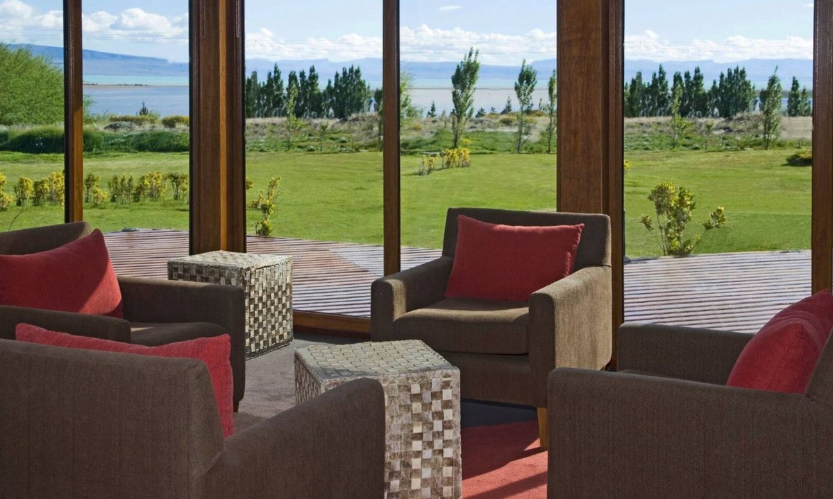 Macrozona Bahia Redonda y Primeros Faldeos Hotel | Rochester Calafate