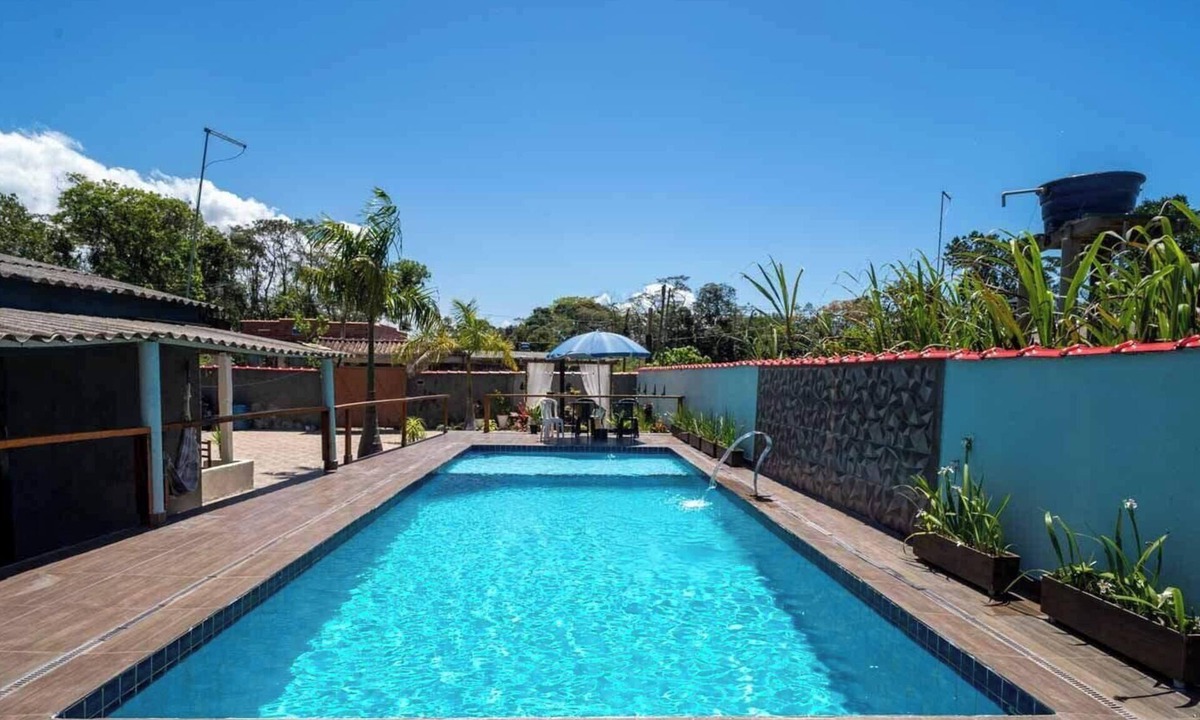 Mongagua House | Sítio em Mongaguá com Piscina Grande e Lazer