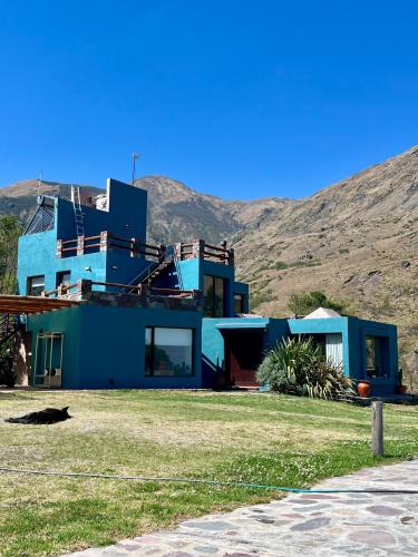 Volcan House | Santuyoc