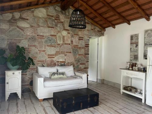Las Rosas Apartment | Serena 2