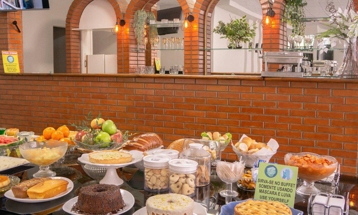 Telemaco Borba Hotel | Sir Hotel