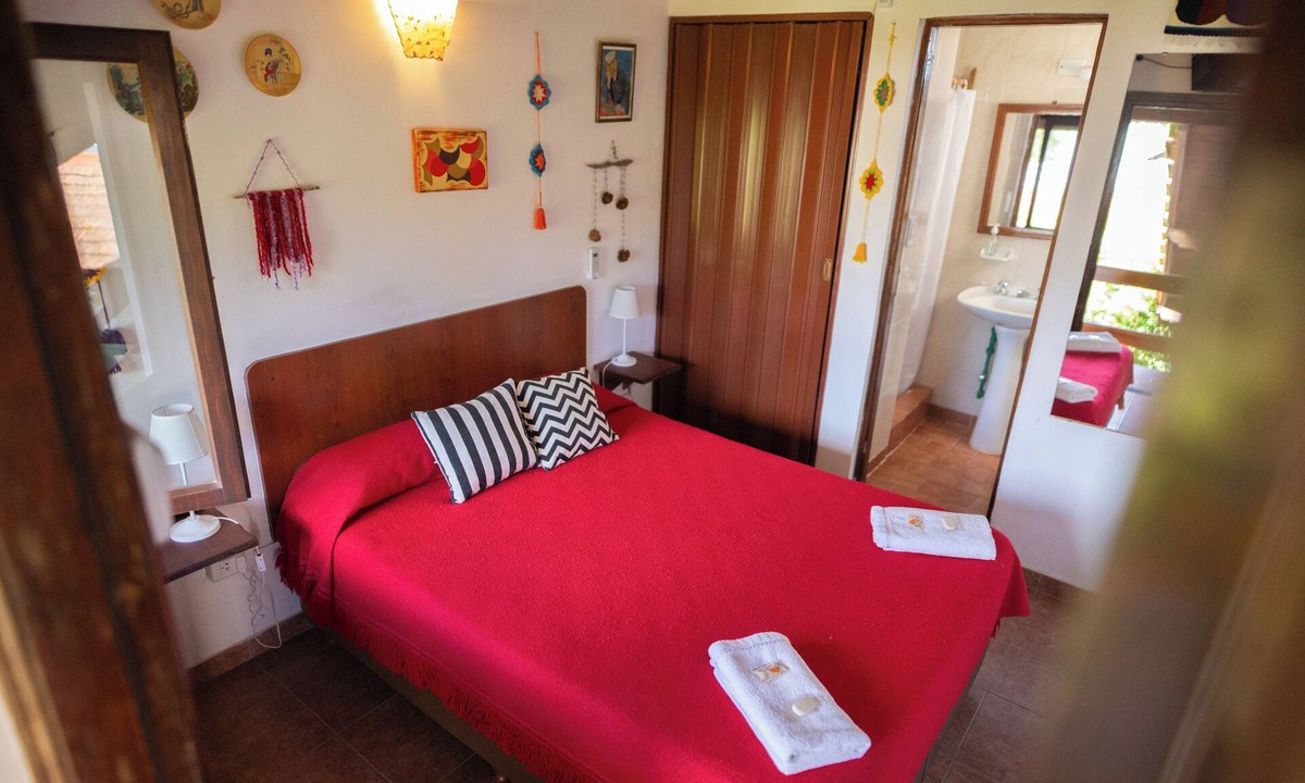 Villa Gesell Hotel | Small double room with private bathroom in Hosería Las Grullas