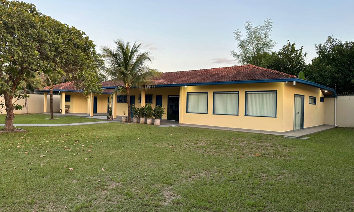 Novo Airao House | Spacious house with garden and 3 suites in Novo Airão.