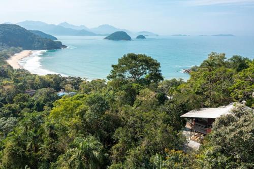 Felix House | Spectacular view in harmony with nature