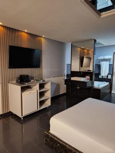 Olinda Hotel | Status Motel Perimetral Adults Only