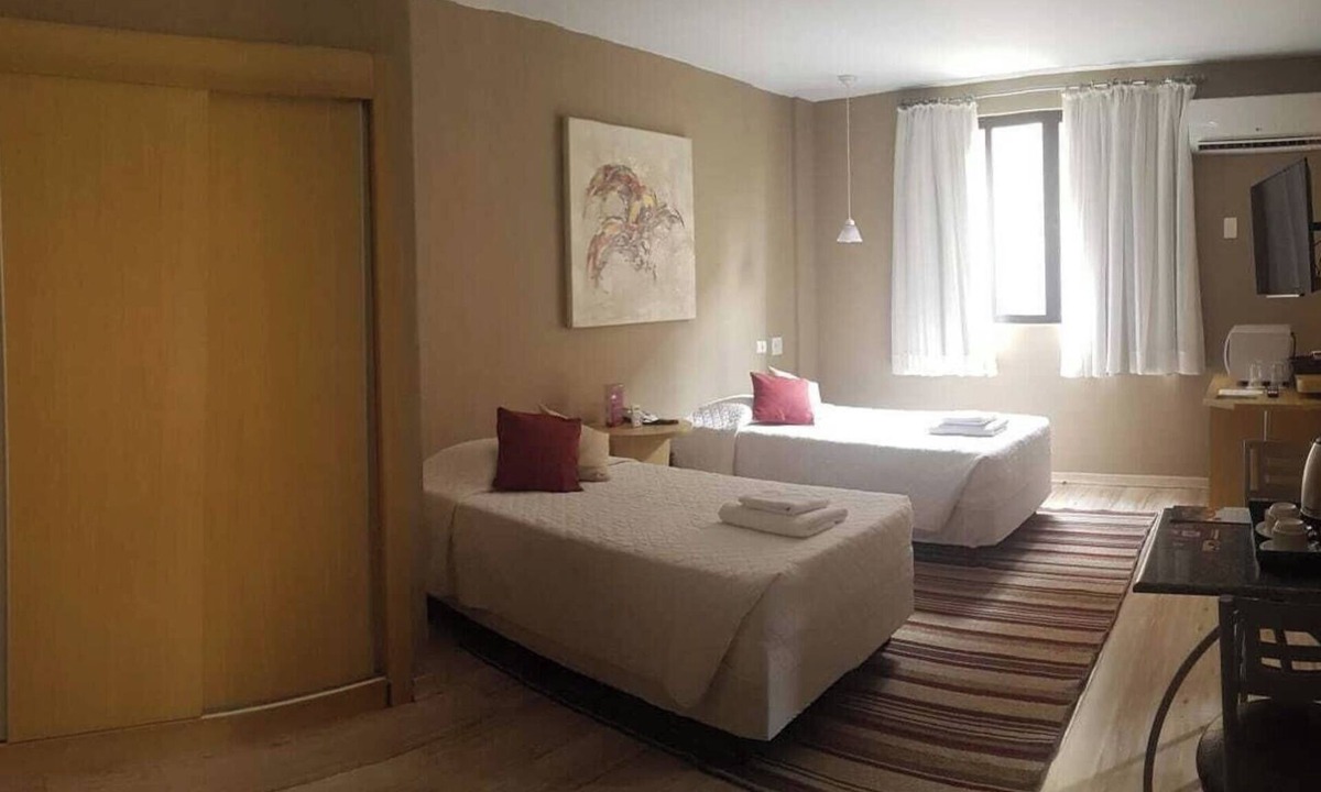 Matriz Hotel | Stay Close to Curitiba’s Highlights in This Executive Double Twin Room Downtown
