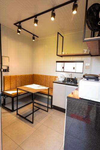 Ahu Apartment | Studio 7 com Aquecimento e estacionamento perto da OAB e Pedreira 1º andar