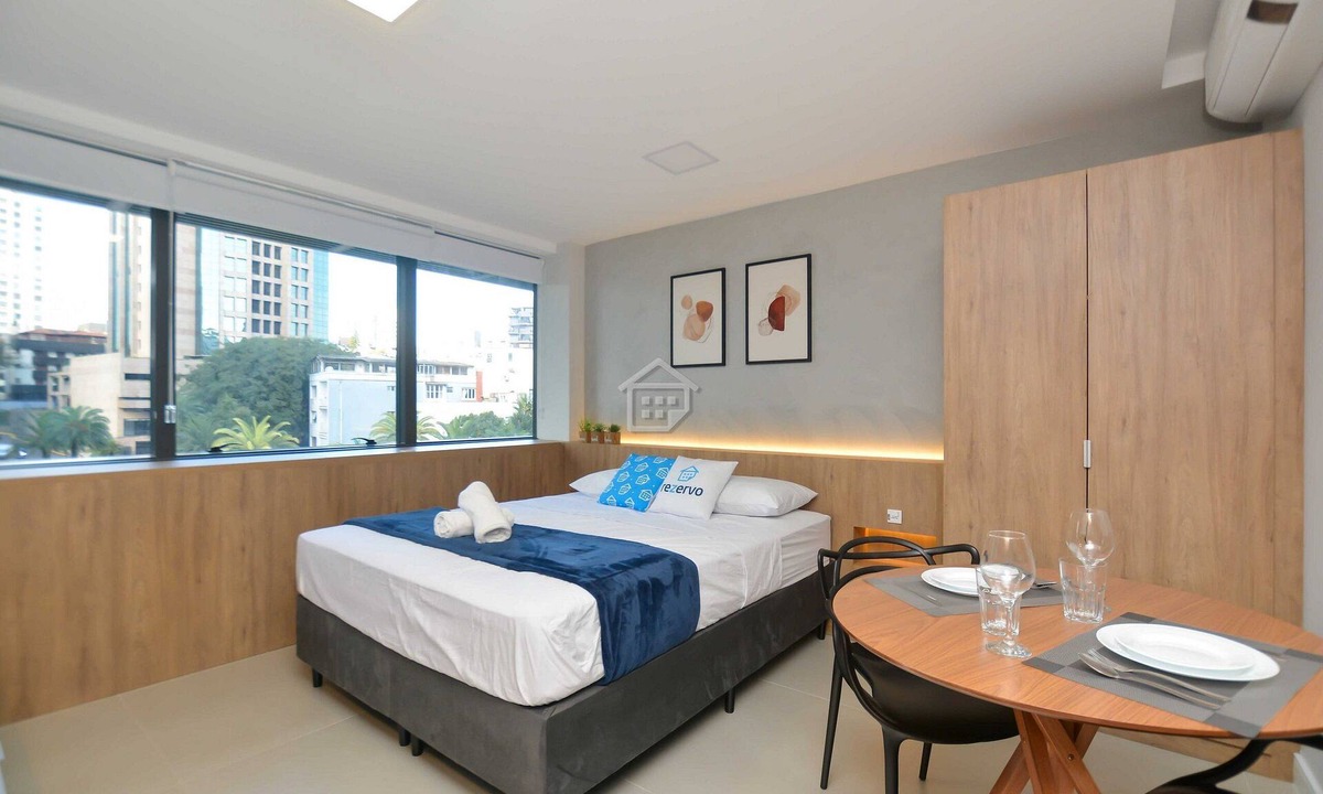 Tres Figueiras Apartment | Studio Charmoso e Conveniente na Carlos Gomes