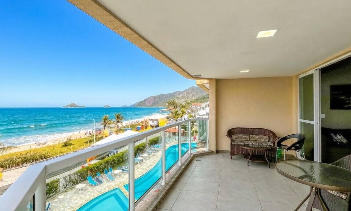 Recreio dos Bandeirantes Apartment | Studio com Varanda e Piscina| Beira Mar no Recreio