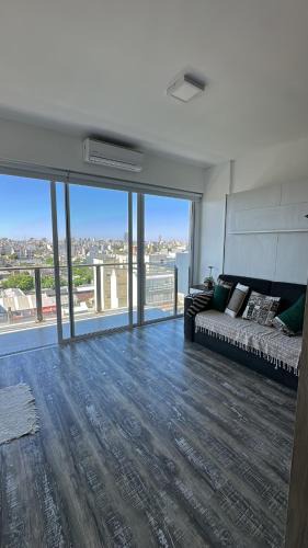 Villa Crespo Apartment | Stylish Modern apartment with automatic parking