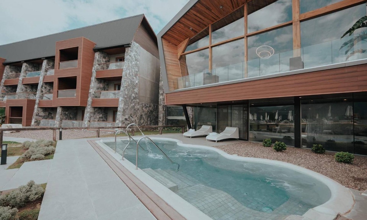 Villa General Belgrano Hotel | Stylish Room Near Brewer Park + Mountainside Beauty | Tennis Court, Pools Onsite