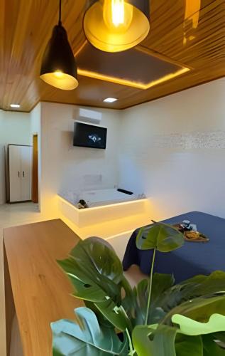 Piratuba Ski Chalet | Suíte dos Sonhos-Climatizada,Hidromassagem,Garagem