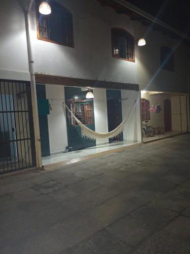 Matinhos House | Suite Privativa em Sobrado 1km da Praia