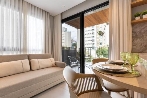 Bigorrilho Apartment | Temple Batel Varanda Privativa Pool Rooftop