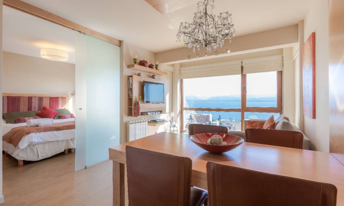 Centro Apartment | Terrazas del lago II BB and a view of Lake Nahuel Huapi