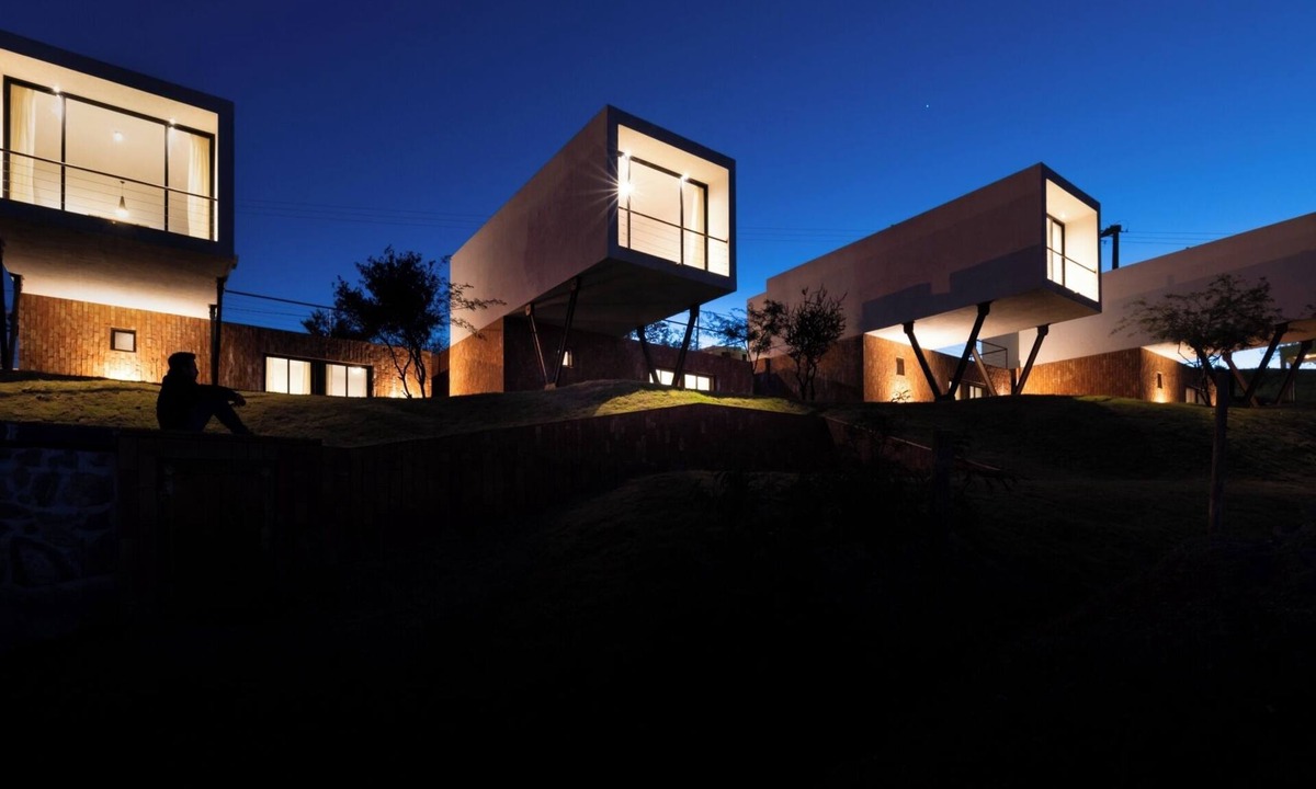 Villa Allende House | THE MIRADOES II