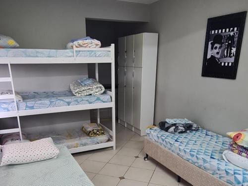 Velha Hostel | Theora hostel Casa Laranja Blumenau