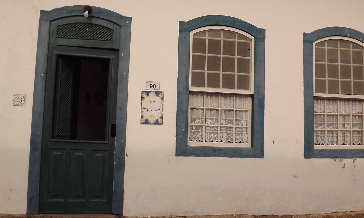 Ilha das Cobras House | This is a vacation home.