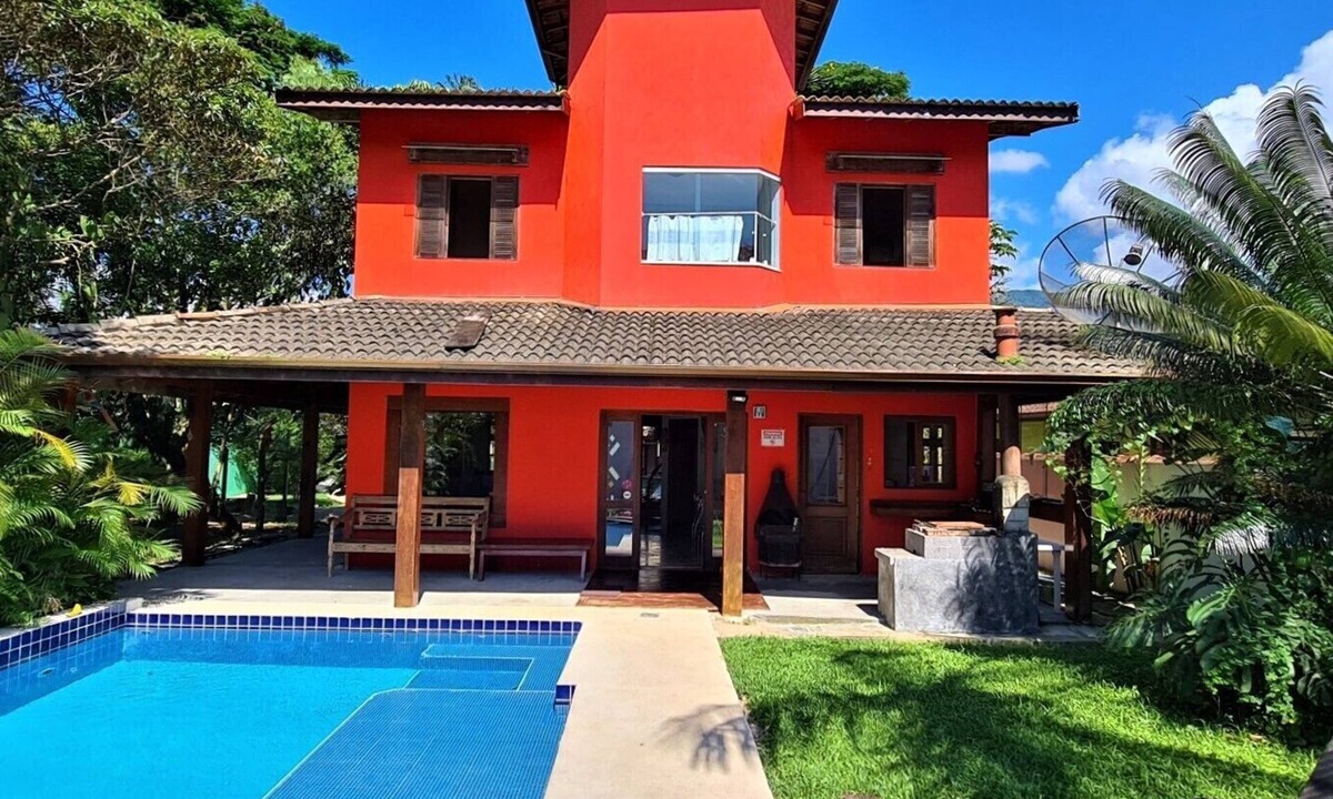 Horto House | UBATUBA! House in gated community, 24-hour security, private pool.
