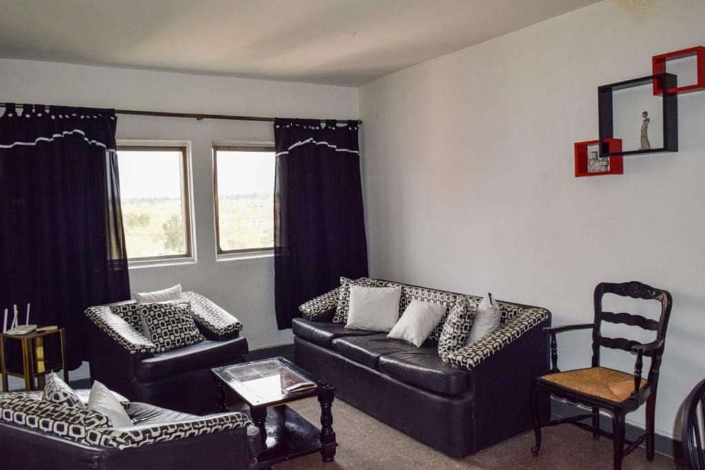 Guaymallen Apartment | UNIMEV GLOSS