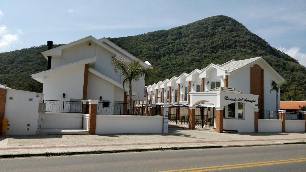 Armacao House | verão na praia da armação