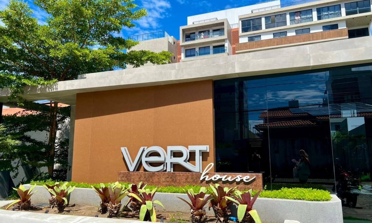 Jardim Oceania Apartment | Vert House - Apartment near the beach in CariBessa for 4 people