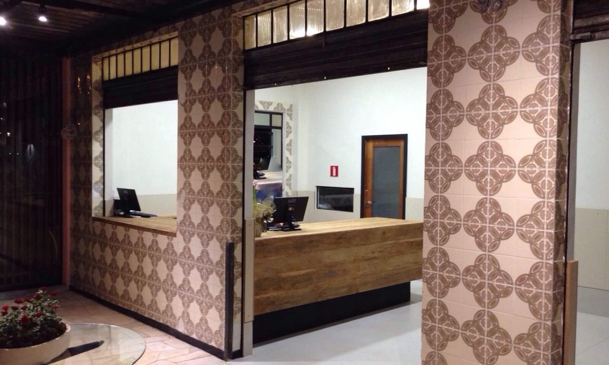 Telemaco Borba Hotel | Vespasiano Hotel