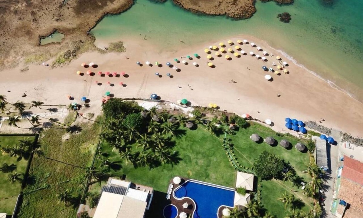 Parafuso Apartment | Village Paraíso dos Corais – Beachfront | High Standard Guarajuba-BA