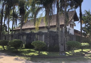 Excellent house Pernambuco Guaruja Beach in Balneario Praia do Pernambuco