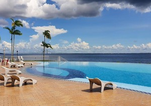 Flat Tropical Executive in Manaus