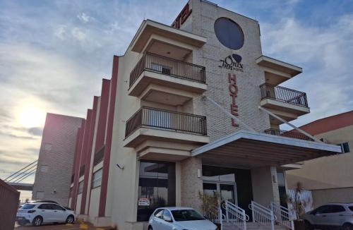 Cravinhos Hotel | Ônix Inn Hotel Cravinhos