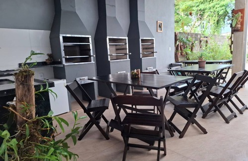 Maranduba Apartment | 1 minute from the beach. Apartment with kitchen, barbecue area and much more.