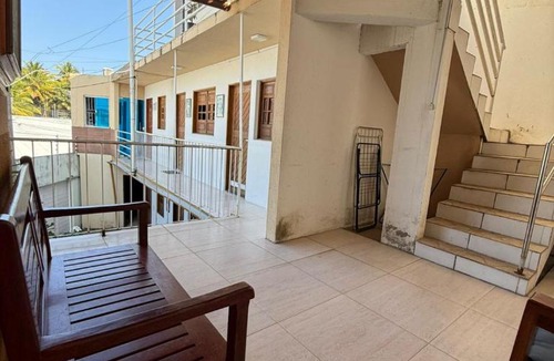 Poco Villa | 10 Micro casa perto da praia com ar e garagem